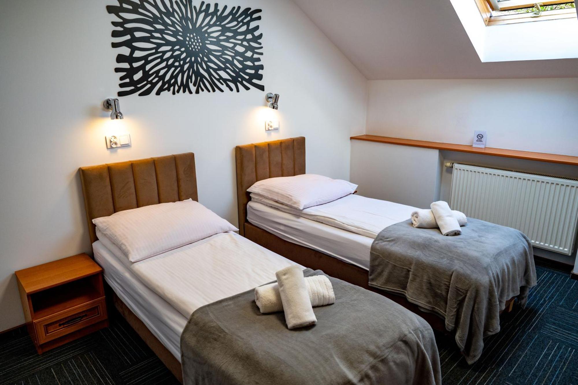 Hotel Duet Chełm Exteriör bild