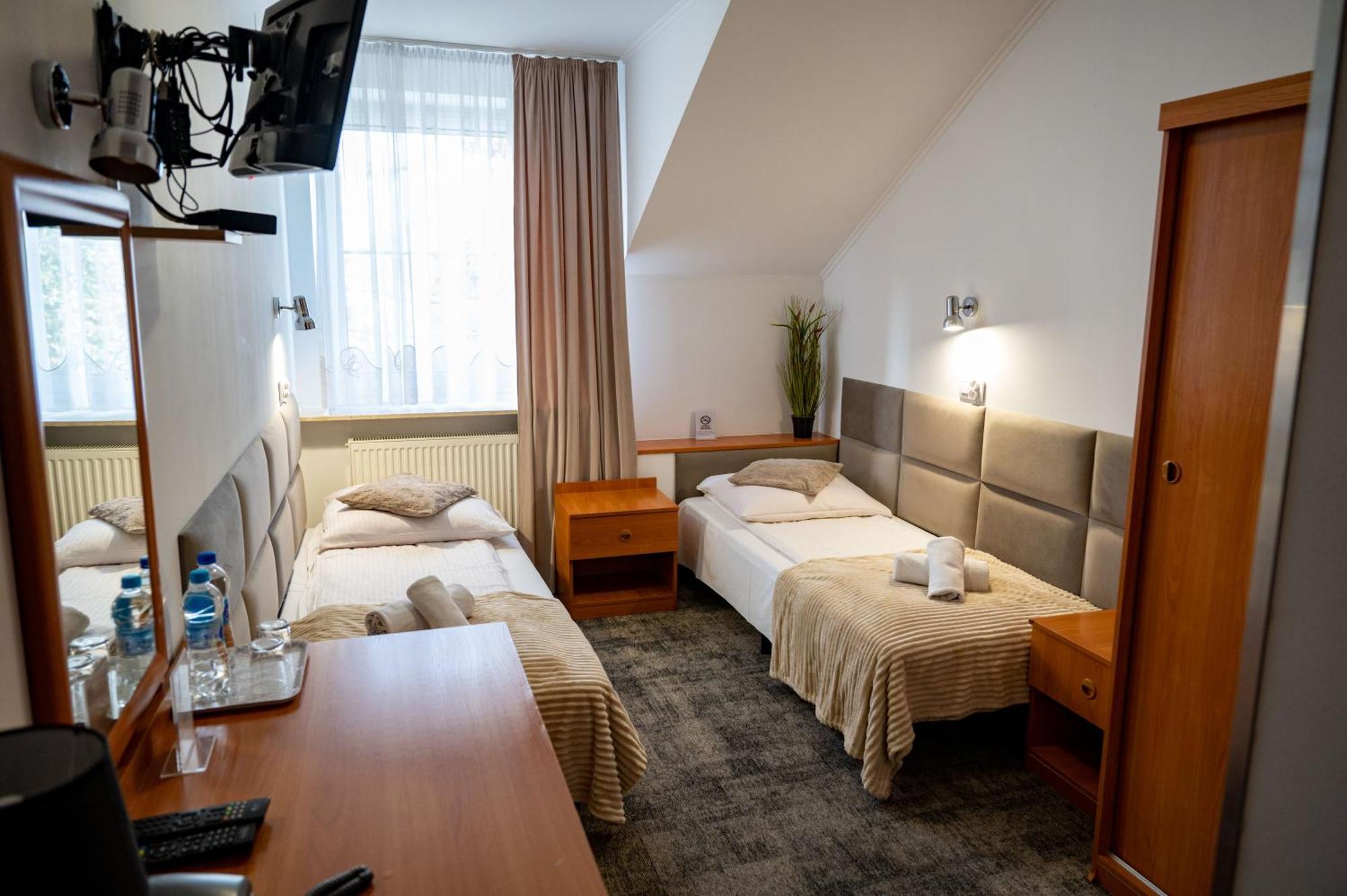 Hotel Duet Chełm Exteriör bild