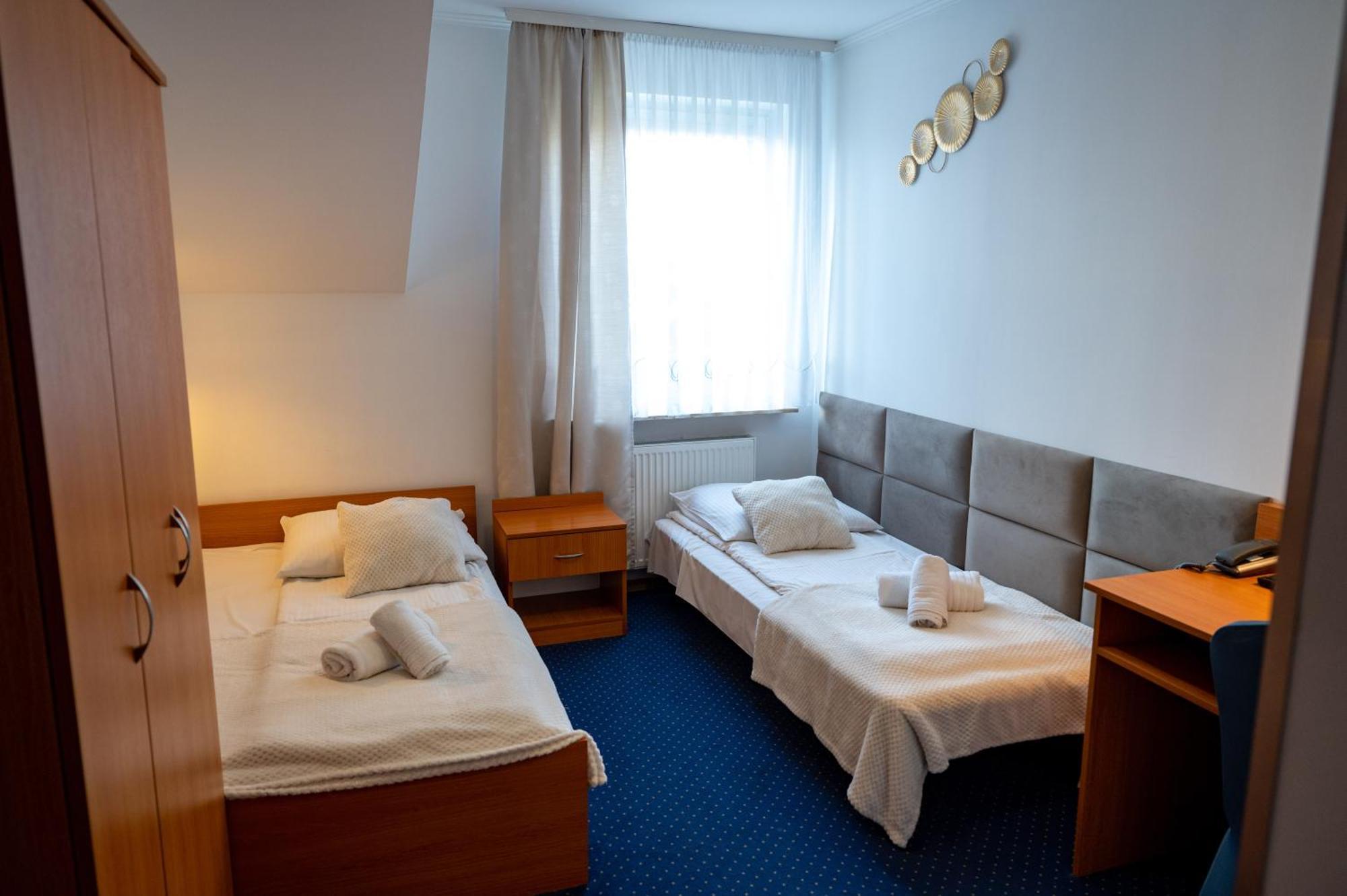 Hotel Duet Chełm Exteriör bild