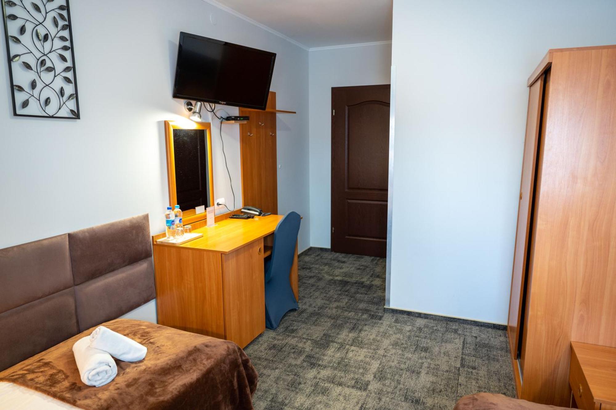 Hotel Duet Chełm Exteriör bild