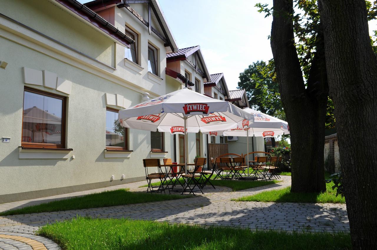 Hotel Duet Chełm Exteriör bild